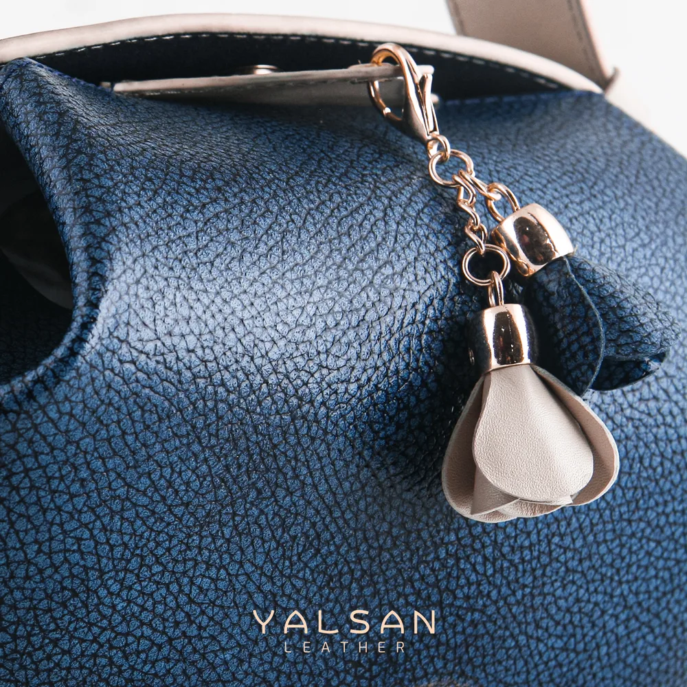 کیف دوشی و دستی زنانه مدل آیرال کد 137-SHT چرم یلسان — تصویر ۵